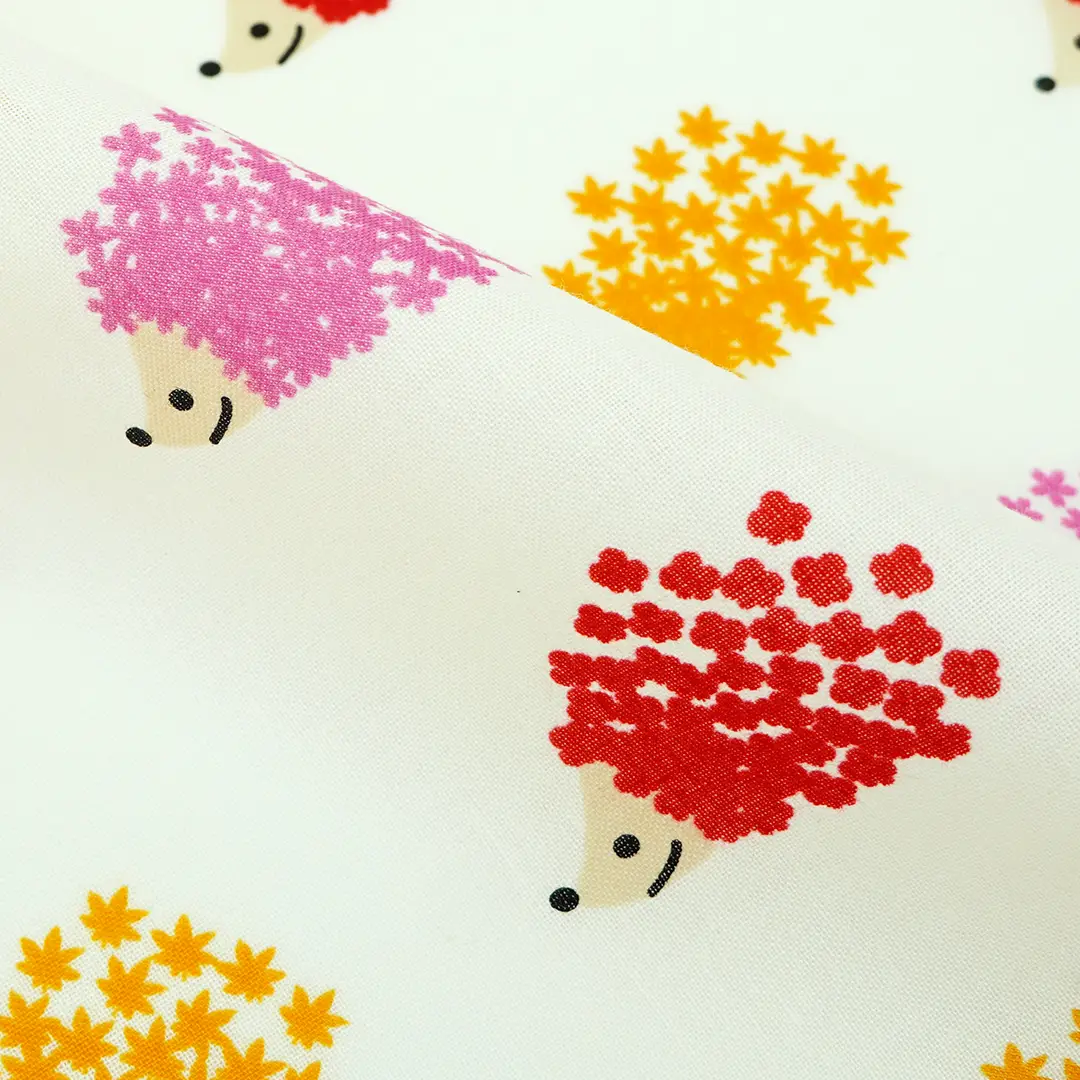 てはん「ハリネズミ」（レッド）