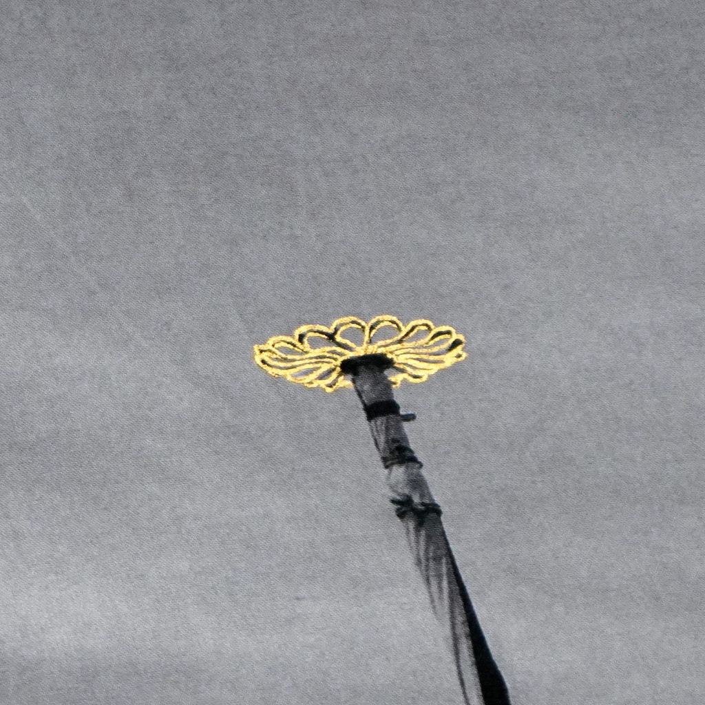 手ぬぐい「モノクローム菊水鉾」（箔仕様）