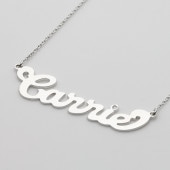 キャリーstyle（K18ホワイトゴールド）ネームネックレス