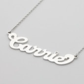 キャリーstyle（K10ホワイトゴールド）ネームネックレス