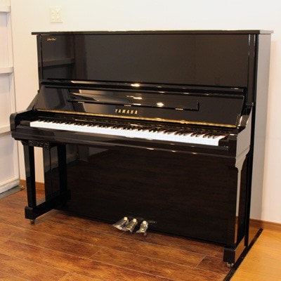 YAMAHA YU33SD サイレント 中古　リニューアル済み 