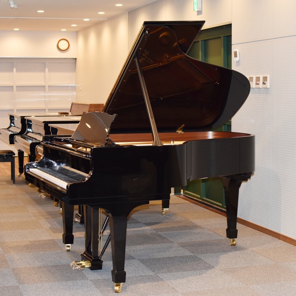 STEINWAY & SONS 　A-188