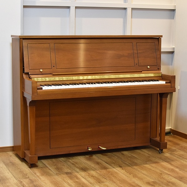 STEINWAY & SONS 　Model.45 中古　リニューアル済み 