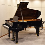 STEINWAY & SONS 　B-211