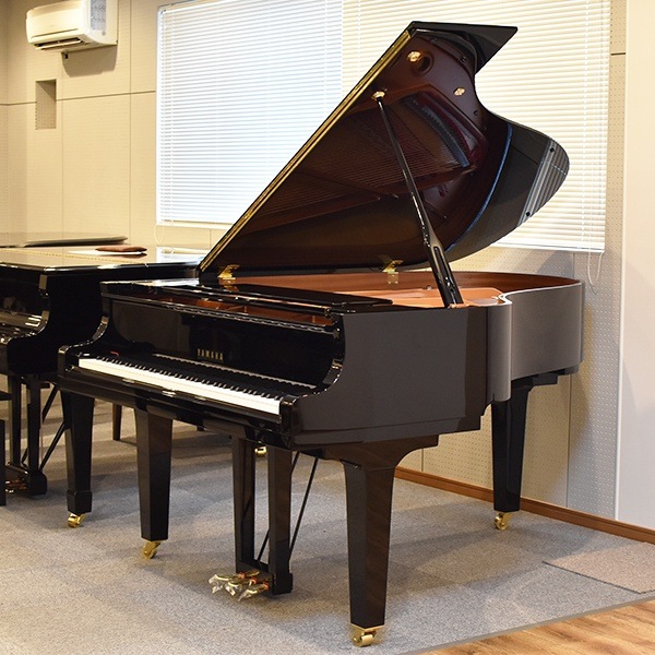 YAMAHA C3X 中古　リニューアル済み 