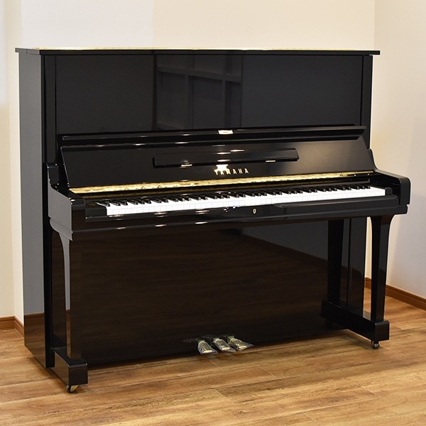 YAMAHA U3A 中古　リニューアル済み 