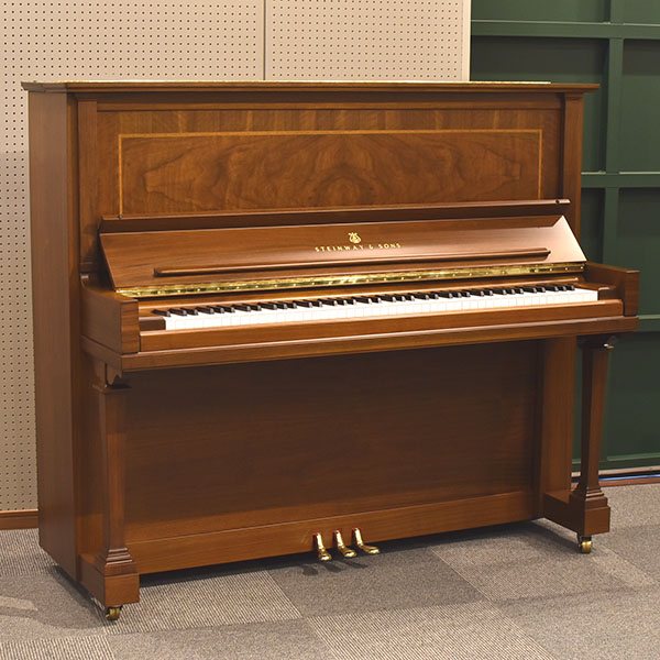 STEINWAY & SONS （NY) 　K52 中古　リニューアル済み 