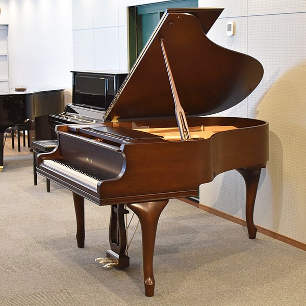 YAMAHA C2LCP 中古　リニューアル済み 