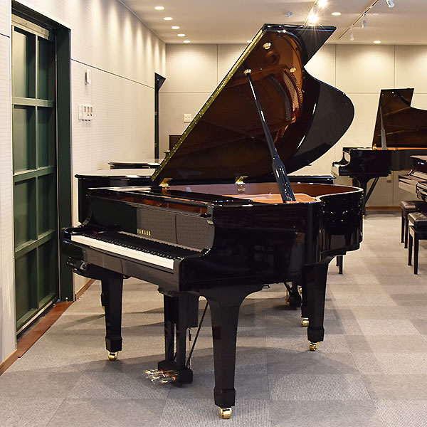 YAMAHA C1-DKV 中古　リニューアル・調整中 