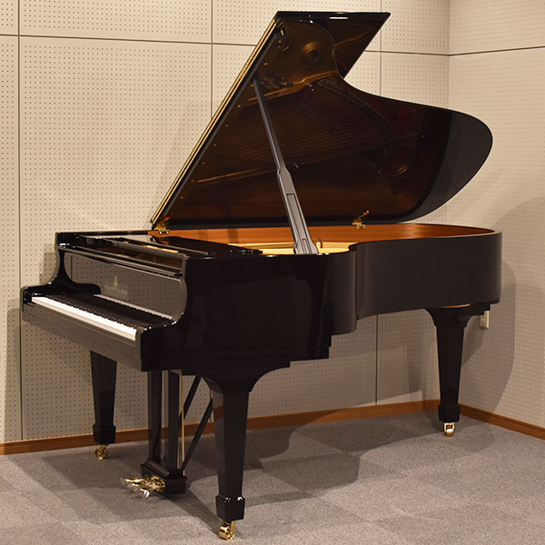 STEINWAY & SONS 　B-211