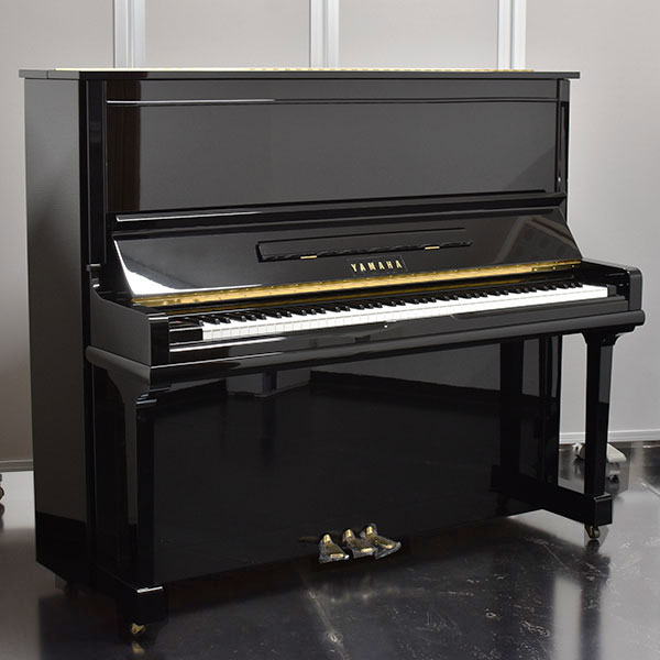 YAMAHA U30A 中古　リニューアル済み 