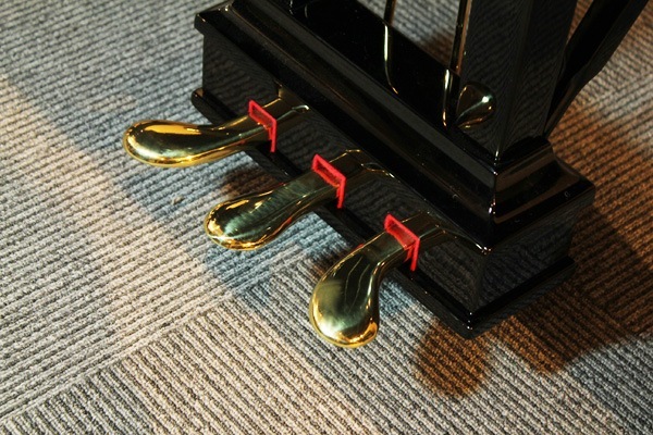 STEINWAY & SONS 　A-188