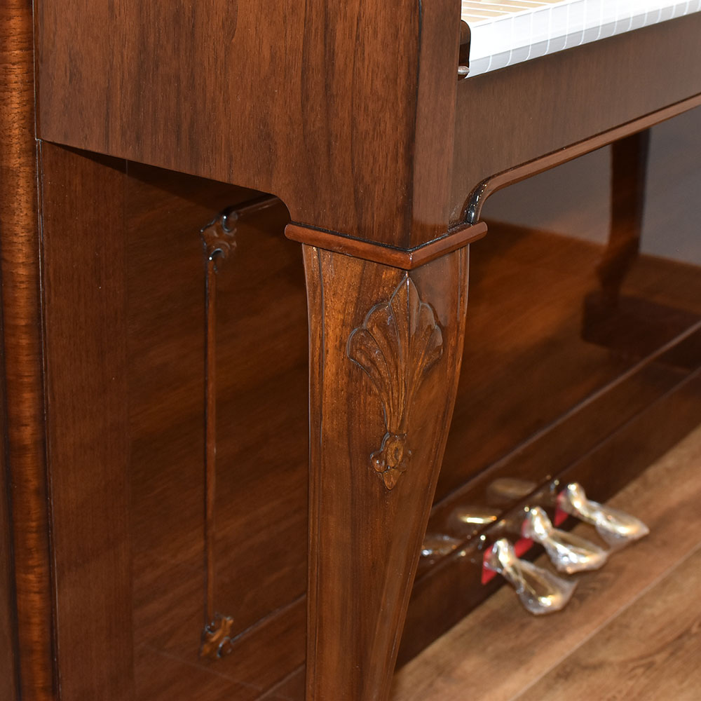 PETROF　P115-I CHIPPENDALE