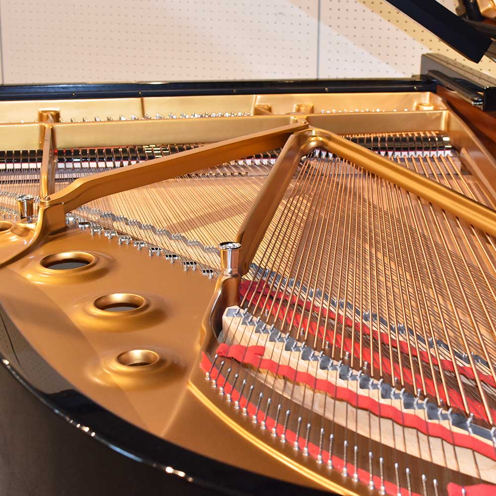 STEINWAY & SONS 　B-211