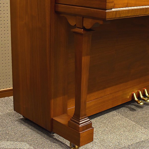 STEINWAY & SONS （NY) 　K52