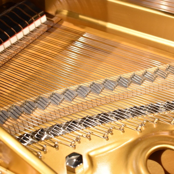 STEINWAY & SONS 　B-211