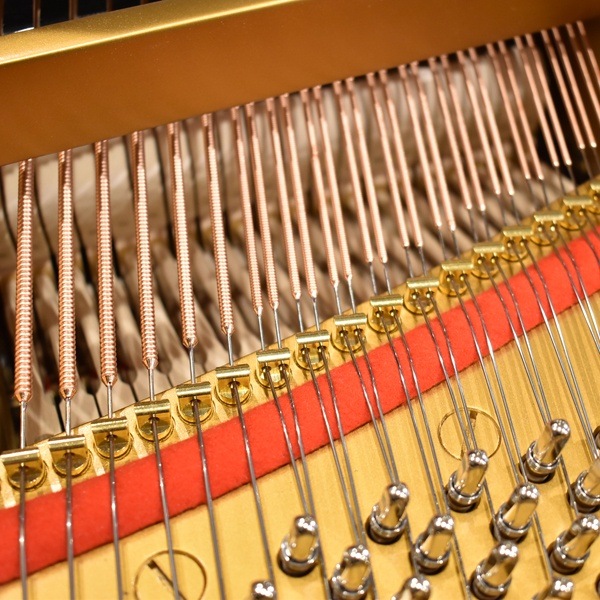 STEINWAY & SONS 　B-211