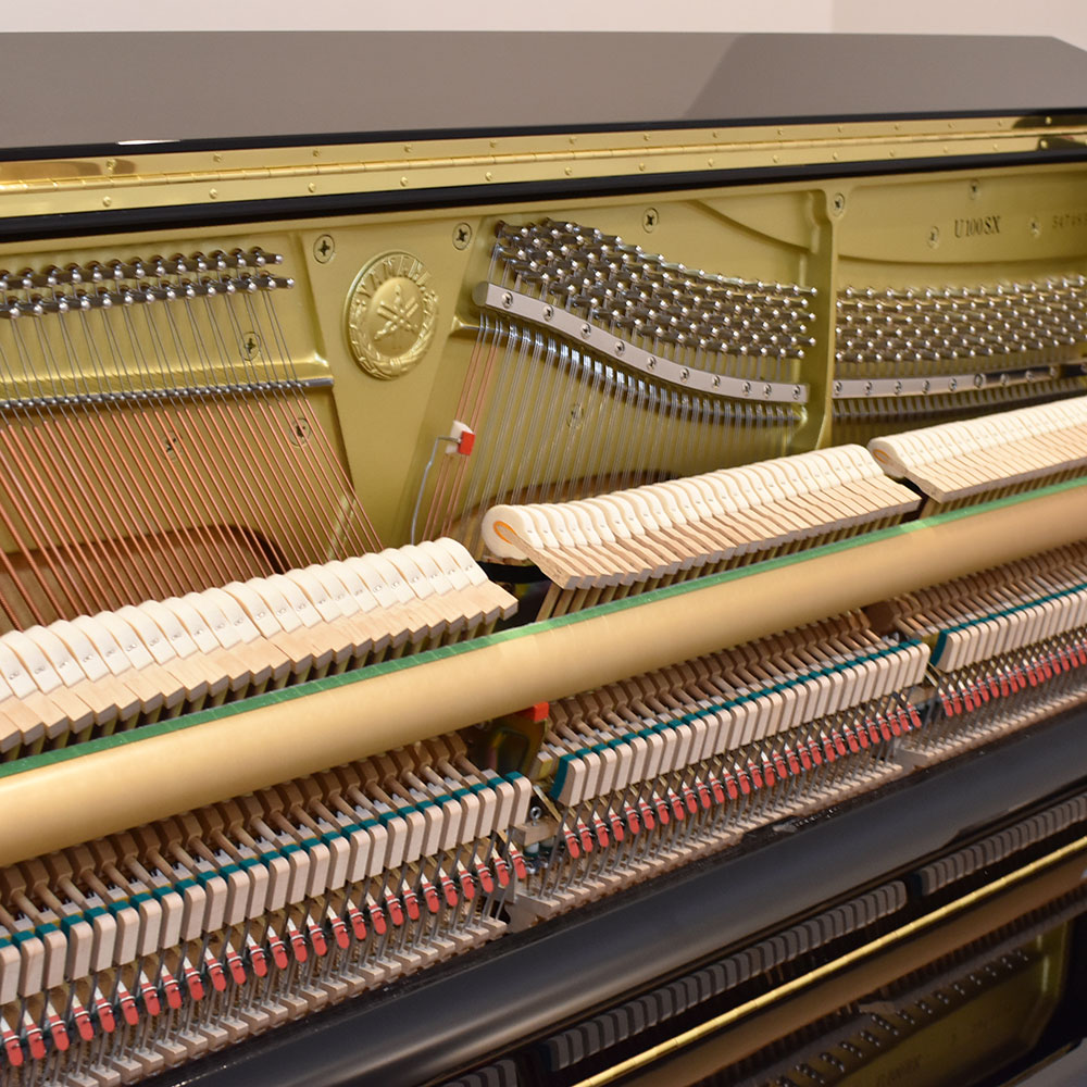 YAMAHA U100SX