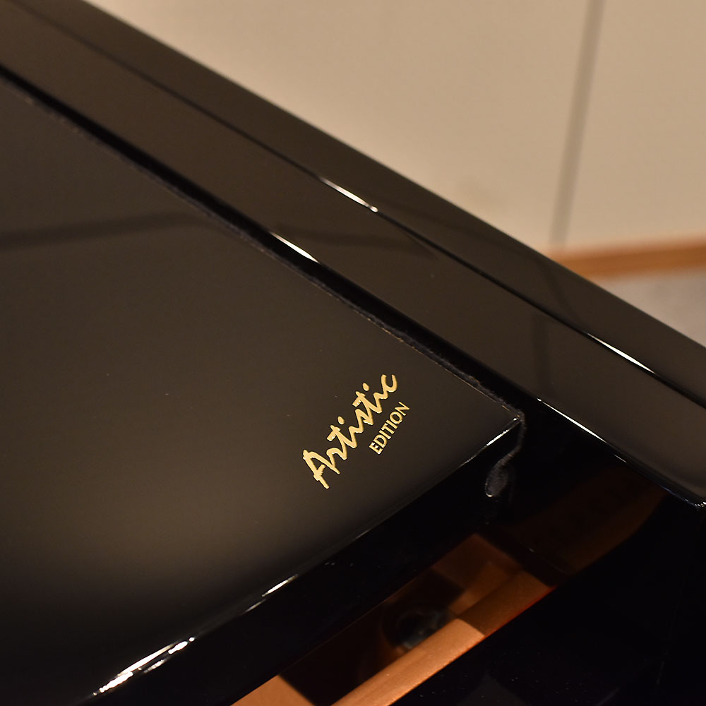 YAMAHA C5LA Artistic Edition　