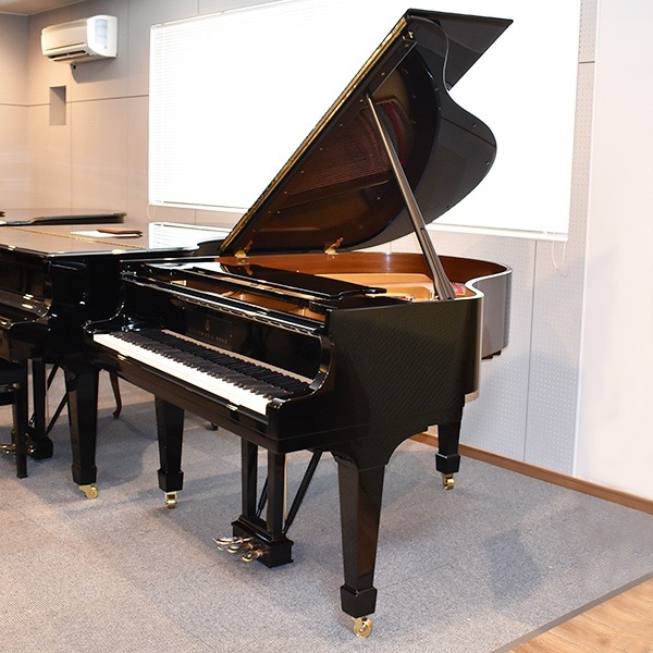 STEINWAY & SONS 　S-155