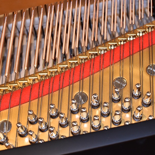 STEINWAY & SONS 　B-211