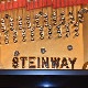 STEINWAY & SONS 　B-211