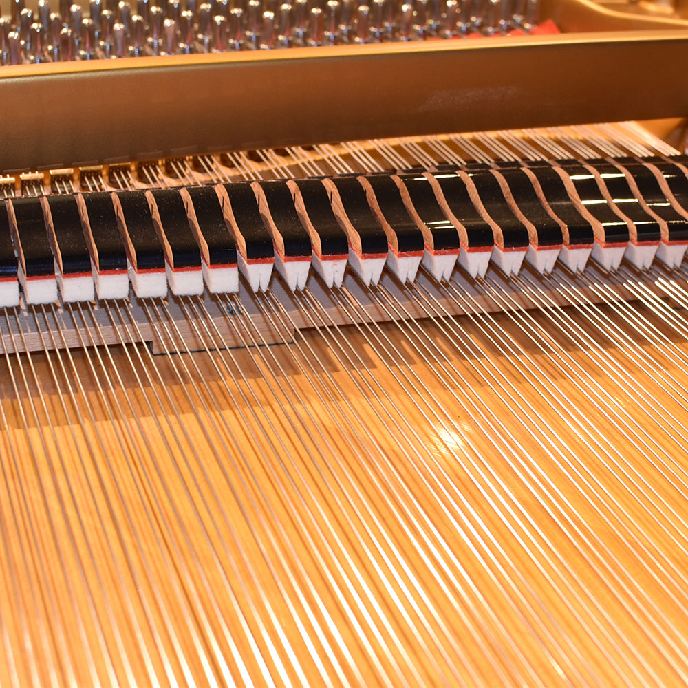 STEINWAY & SONS 　O-180