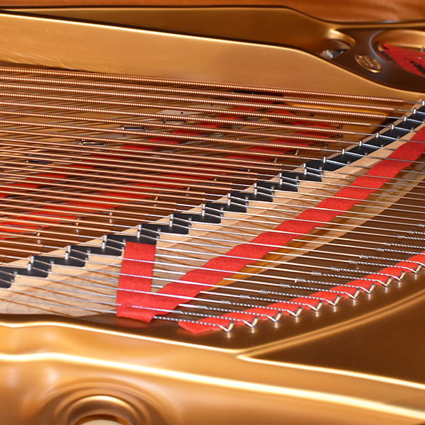 STEINWAY & SONS 　B-211