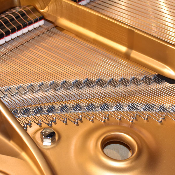 STEINWAY & SONS 　B-211