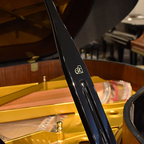 Shigeru Kawai SK-2B ピアノマスク付き