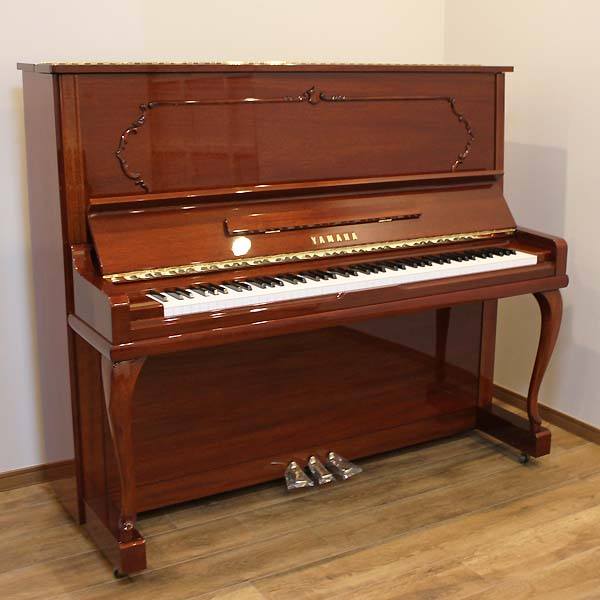 YAMAHA U300MhC