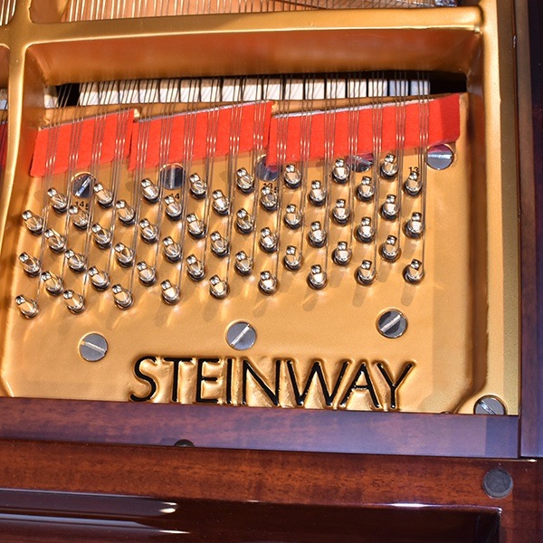 STEINWAY & SONS （NY）　M-170