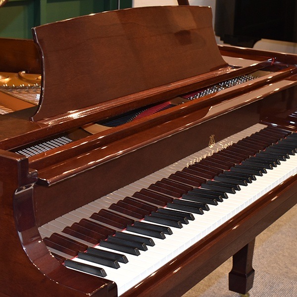 STEINWAY & SONS （NY） M-170