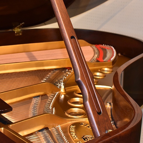 STEINWAY & SONS （NY）　M-170
