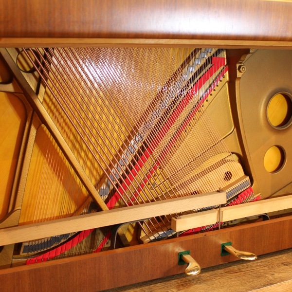 STEINWAY & SONS 　Z-114