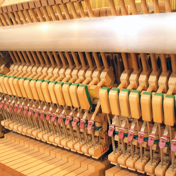 STEINWAY & SONS 　Z-114