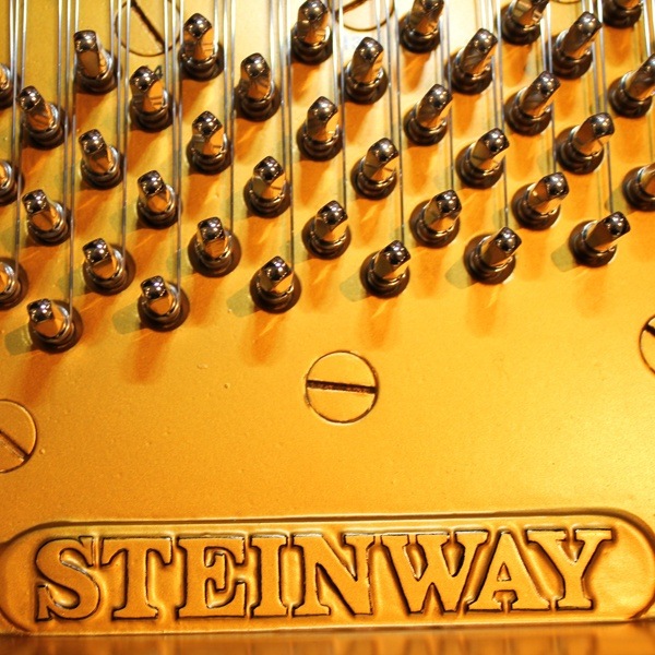 STEINWAY & SONS 　S-155