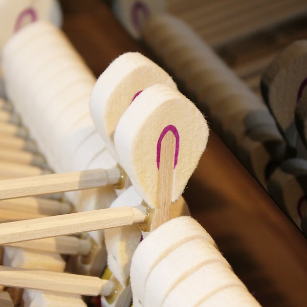 STEINWAY & SONS 　S-155