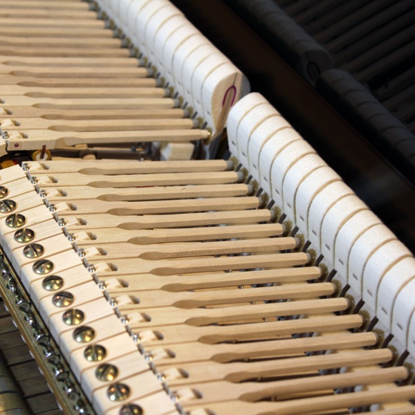 STEINWAY & SONS 　S-155