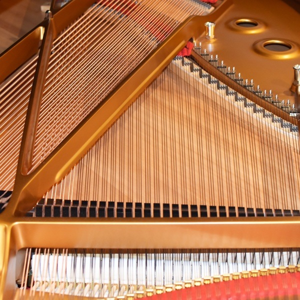 STEINWAY & SONS 　A-188