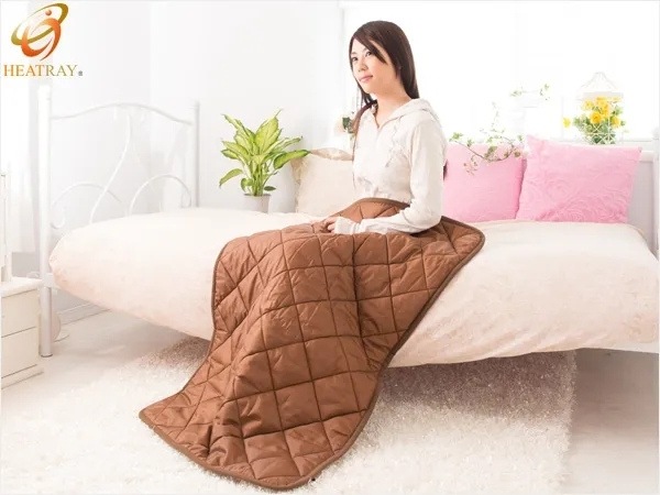 オーラ蓄熱足湯気分キルト（半身浴サイズ）