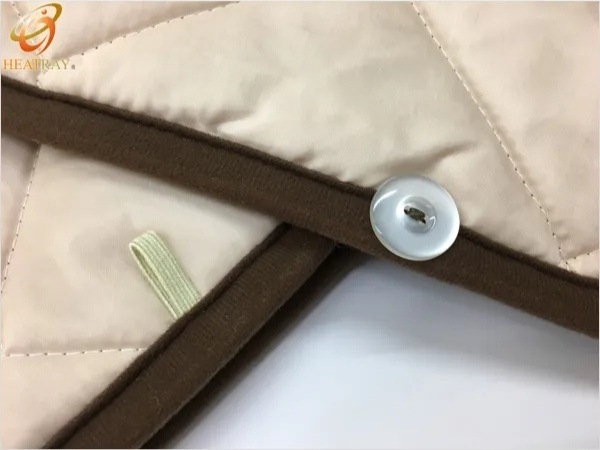 オーラ蓄熱足湯気分キルト（半身浴サイズ）