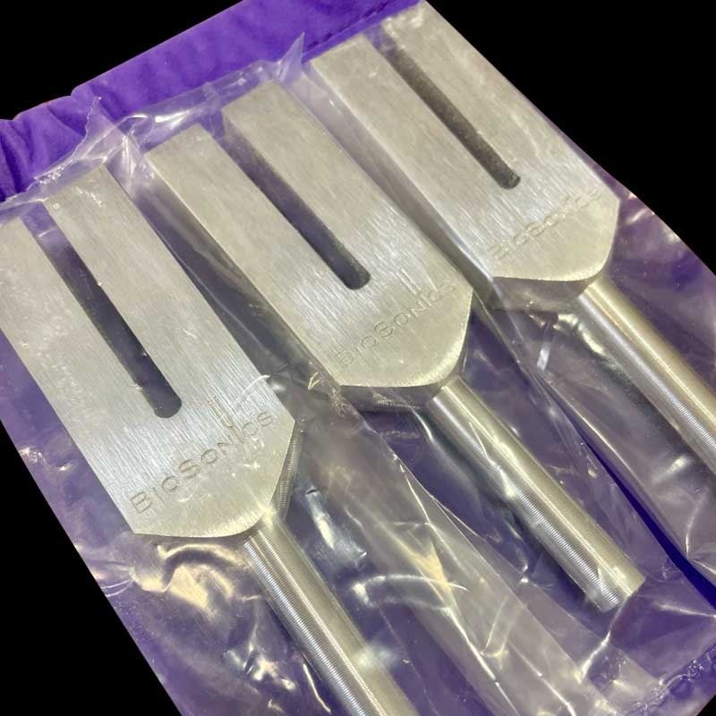 �ϥ����졼�ɡ����󥸥�����塼�ʡ������å�