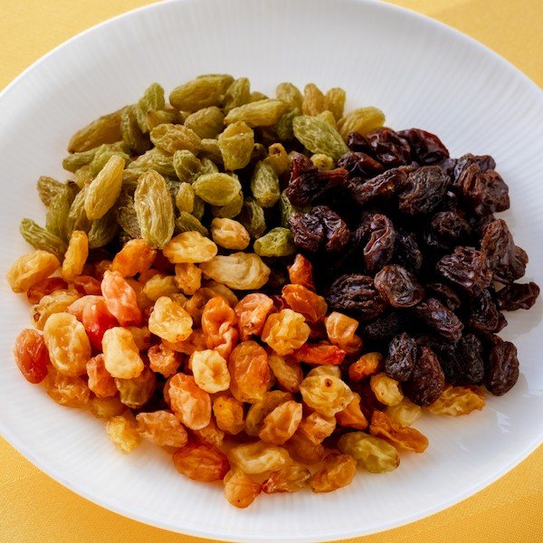 ���졼����