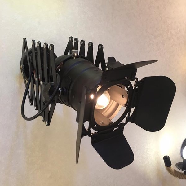 【次回入荷未定】【20％OFF】インダストリアル・スタイル ブラケット1灯(L380-900×W230×H190mm)