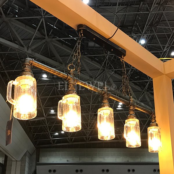 【1台在庫有！】インダストリアル・スタイル照明　パイプ＆ジョッキ型シェード　5灯（W1000×H700mm）