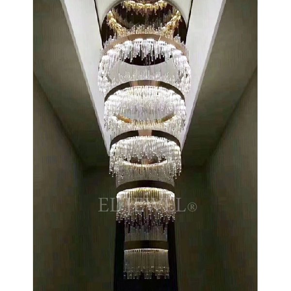 クリスタルシャンデリア