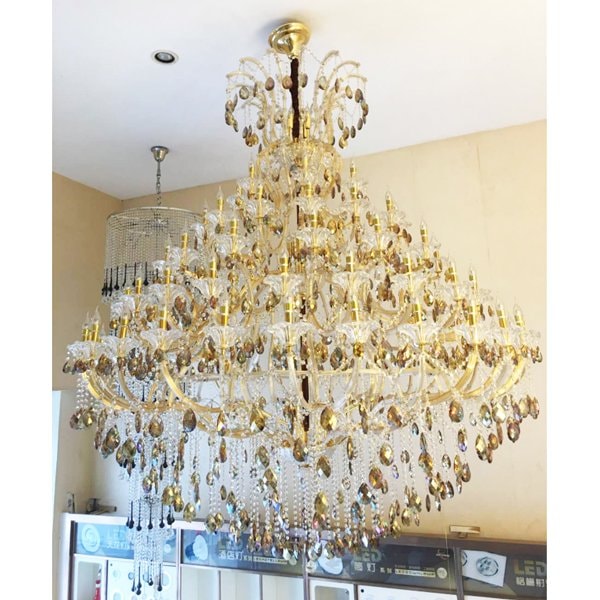 【LA LUCE】デザインシャンデリア 104灯 (約Φ2250×H2500mm)