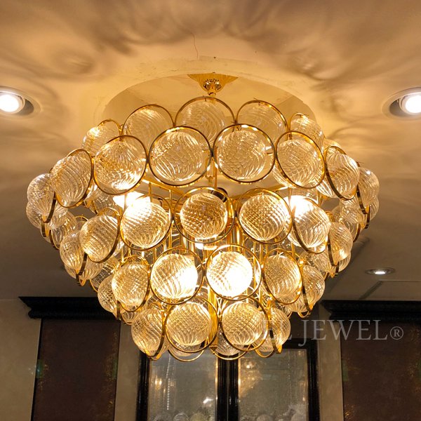 【1台在庫有！】デザイン照明10灯・ゴールド（φ620×H350mm）