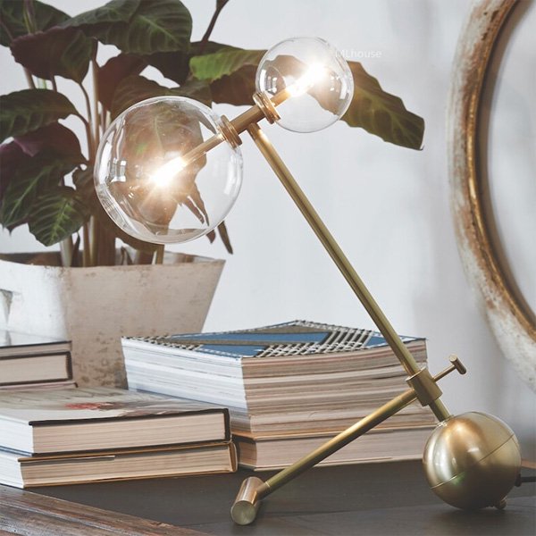 デザイン照明テーブルライト・ゴールド・2灯（H500×W400mm）